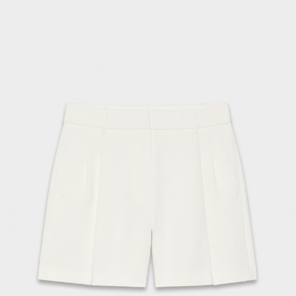 Aritzia Effortless Short - Light Birch